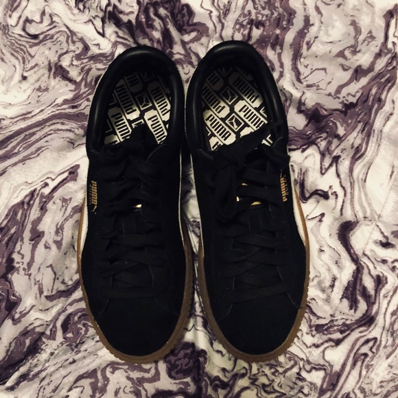 Pumas - Picture 2 of 2